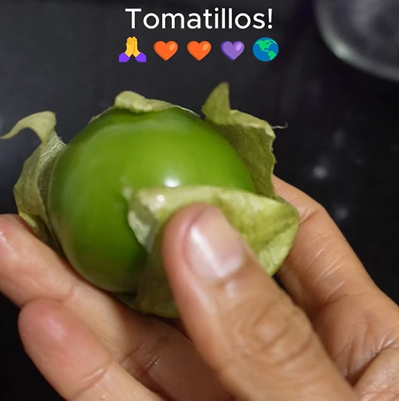 TomatilloConCascara